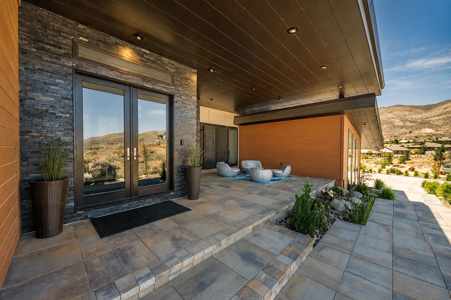 Eagle Bend — entry terrace